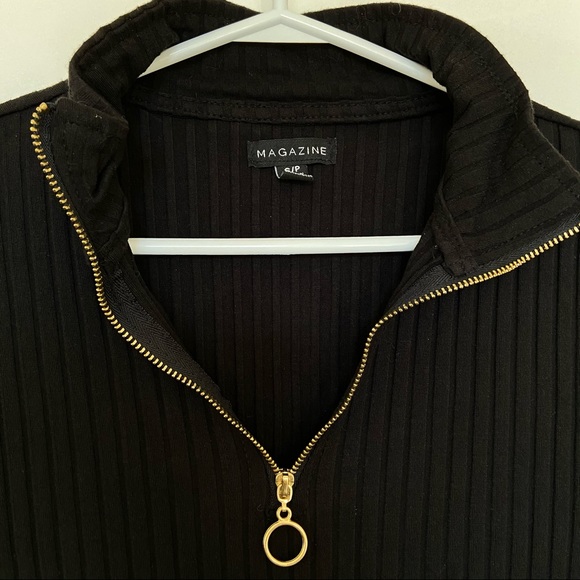 Zip Up Mock Neck Long Sleeve Top with Gold Zipper - Picture 4 of 5